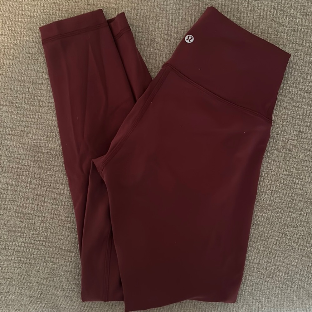 Lululemon Wunder Train Tight 25”